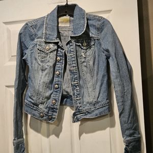 CHARLOTTE RUSSE DENIM JACKET